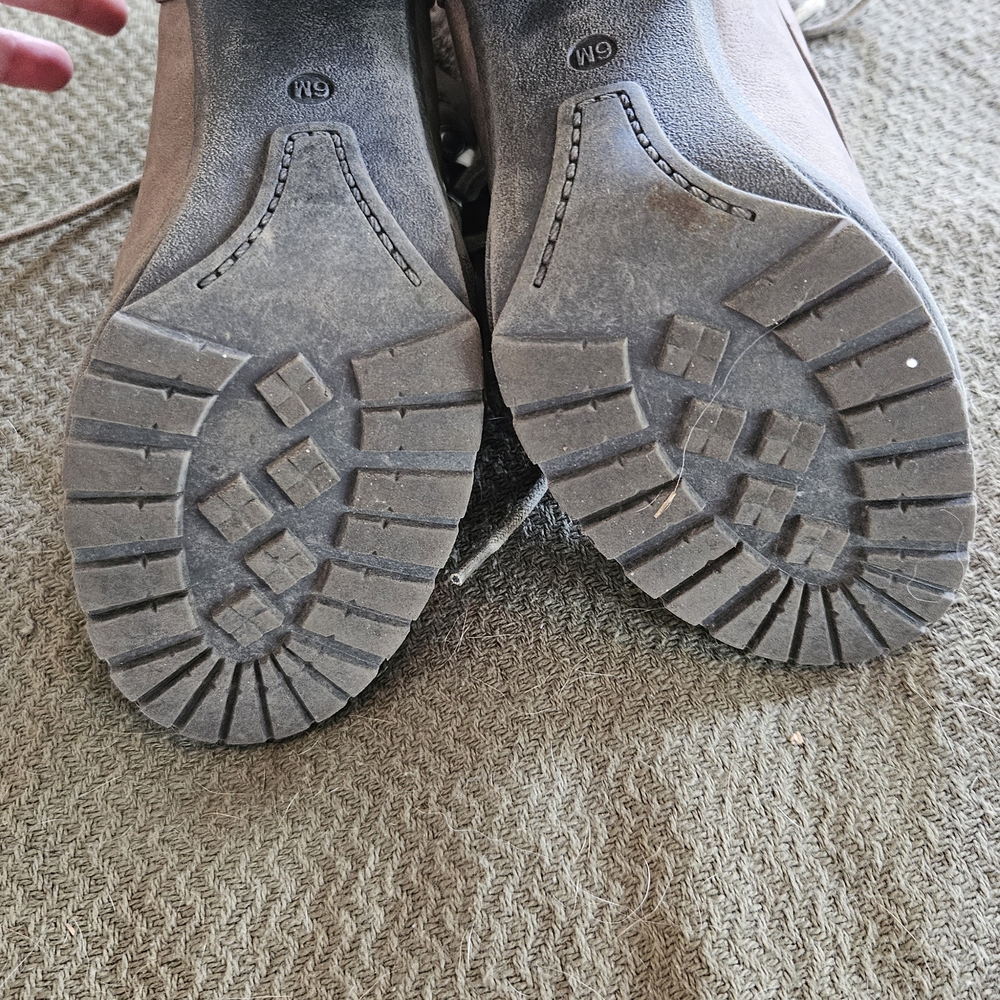 Women's Taupe Lace-Up Ankle Boots - Picture 7 of 9